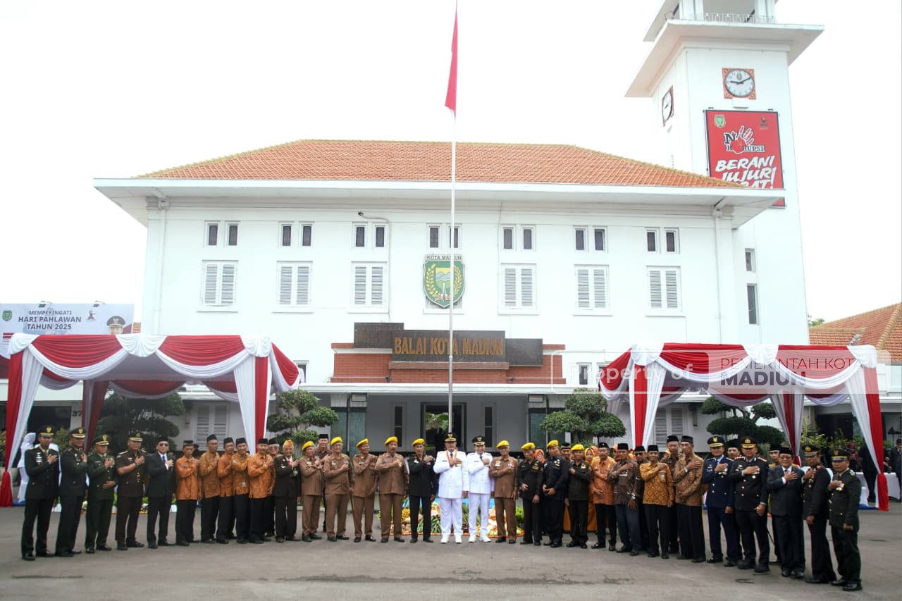 Pimpin Apel Hari Pahlawan, Wali Kota Harap Semangat Pejuang Terus Hidup di Kota Madiun