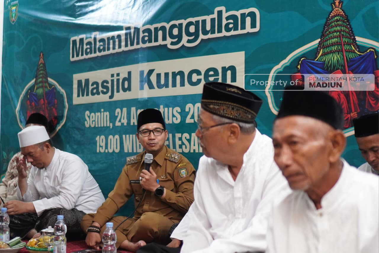 Hadiri Malam Manggulan Grebeg Maulud, Plt Wali Kota: Budaya Kita Harus Terus Dihidupkan