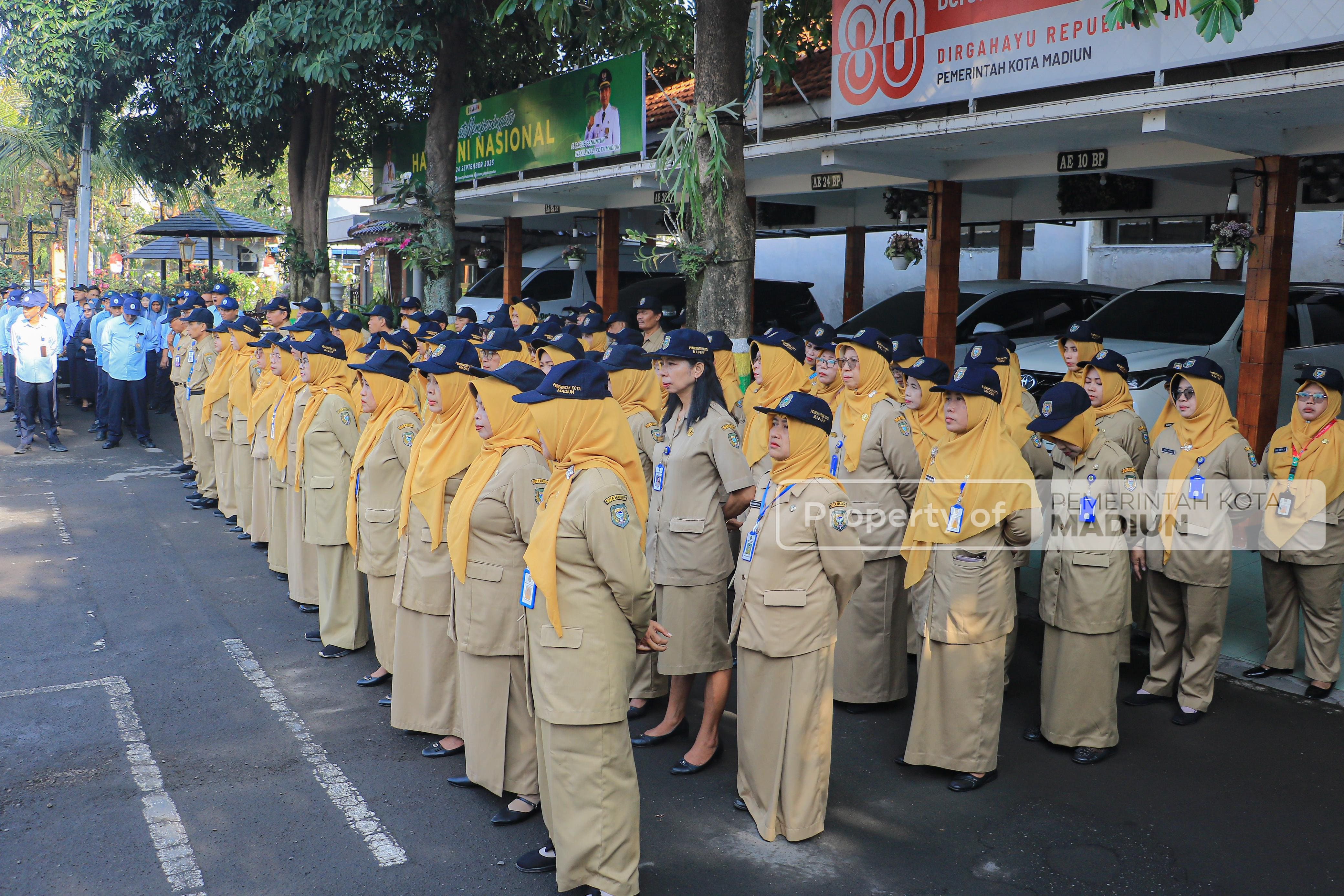Pimpin Apel, Wali Kota Madiun Tegaskan Disiplin ASN
