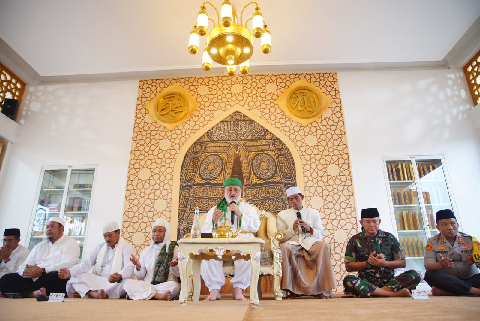 Gelar Doa dan Pengajian Bersama Maulana Syeikh Muhammad Fadhil Al-Jilani, Wali Kota Minta Doa dan Kesejahteraan Bagi Masyarakat