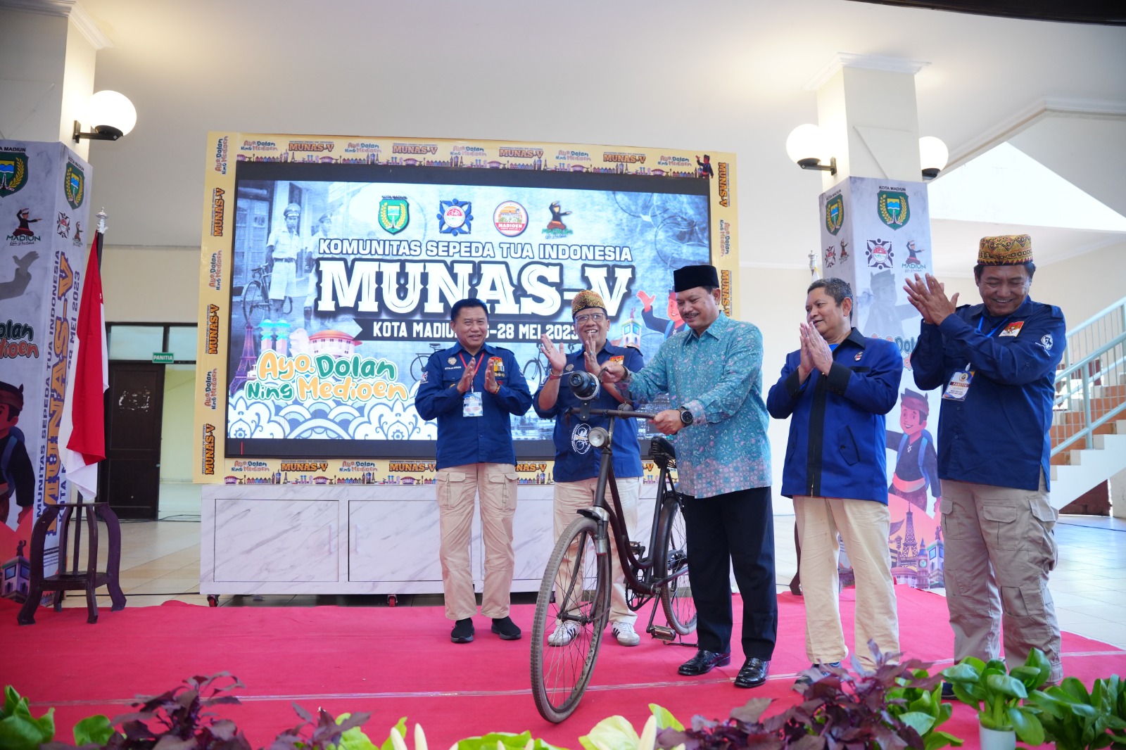 Hadiri Munas V Kosti, Wali Kota Ajak Peserta Nikmati Kota Pendekar