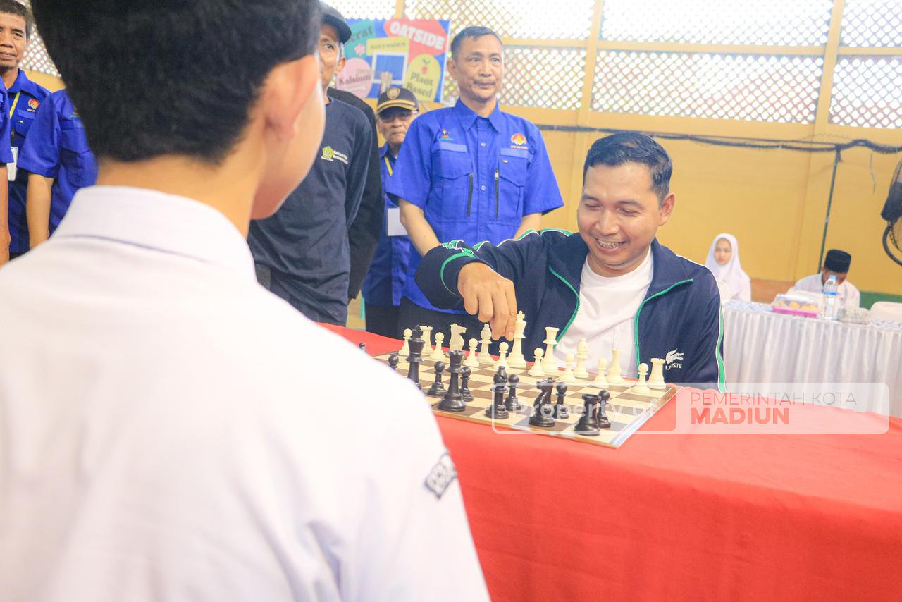Wakil Wali Kota Madiun Buka Kejuaraan Catur Pelajar 2025, Dorong Prestasi dan Promosi Kota Lewat Catur