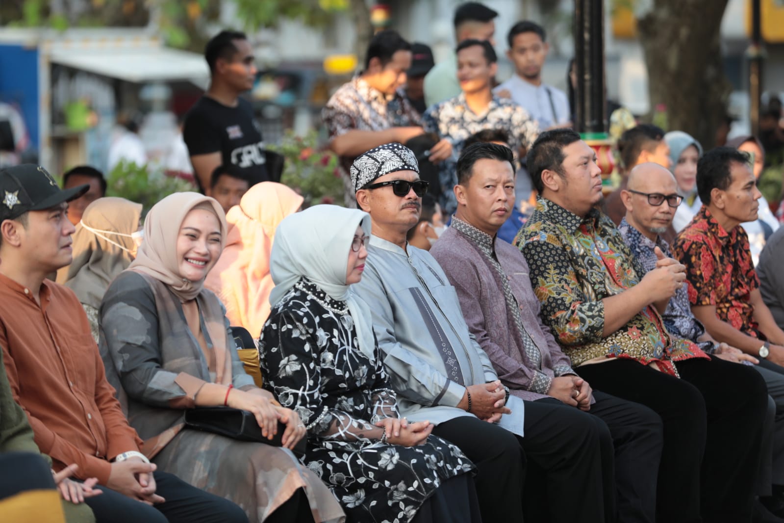 Buka Festival Ramadan Bluder Cokro, Wali Kota Harap UMKM Kota Go Internasional