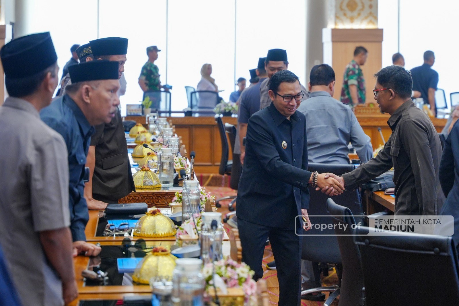 Penandatanganan Nota Kesepakatan Atas Perubahan KUA-PPAS 2026, Plt Wali Kota Tekankan Penguatan Fondasi Pembangunan