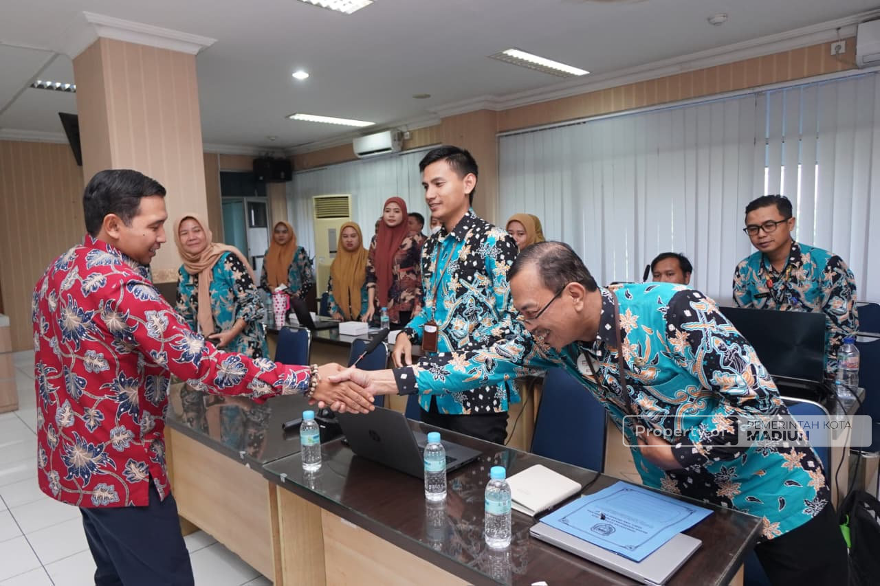 Hadiri Pembinaan Pegawai, Plt Wali Kota: Bapperida Harus Jadi Motor Perubahan Kota Madiun