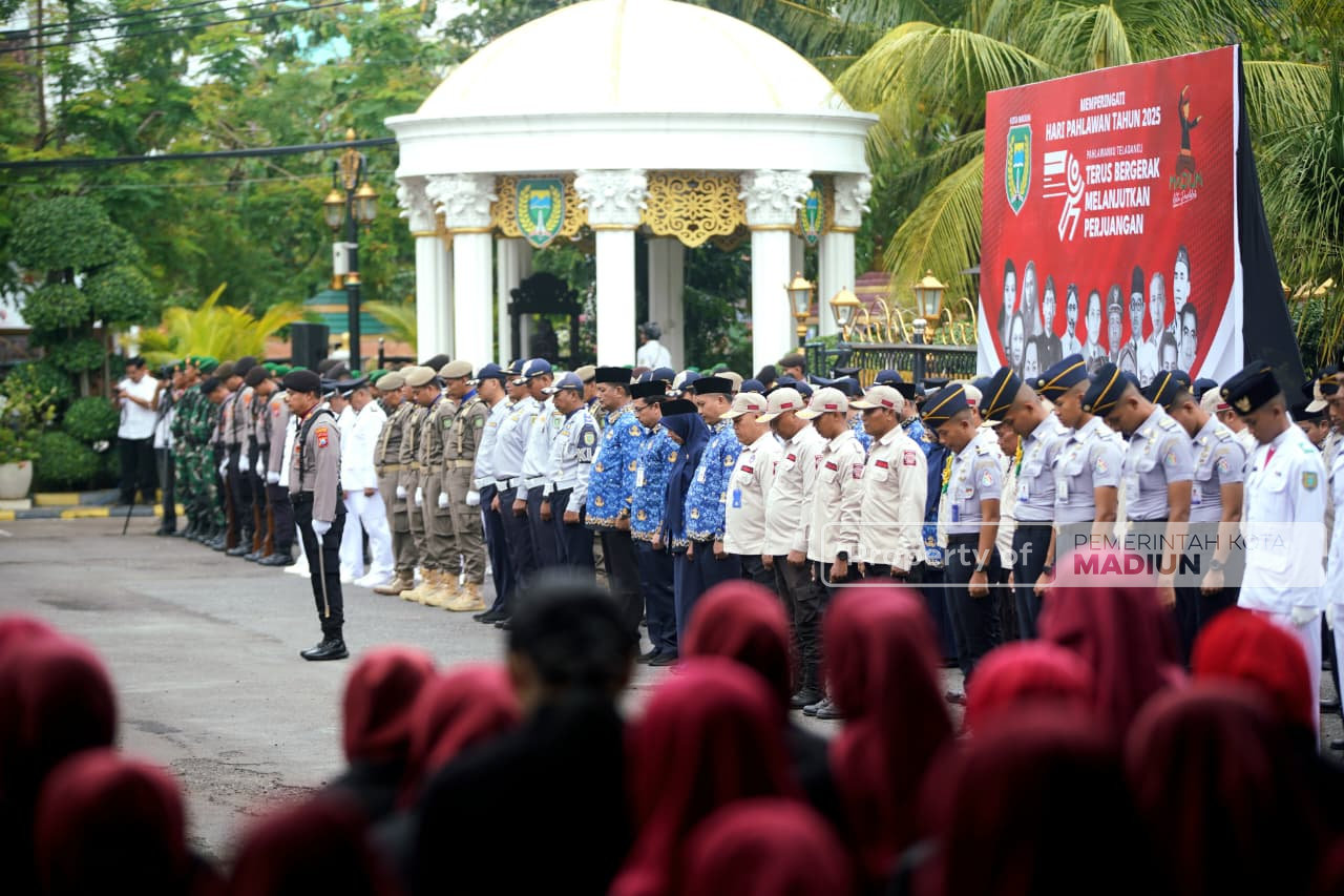 Pimpin Apel Hari Pahlawan, Wali Kota Harap Semangat Pejuang Terus Hidup di Kota Madiun