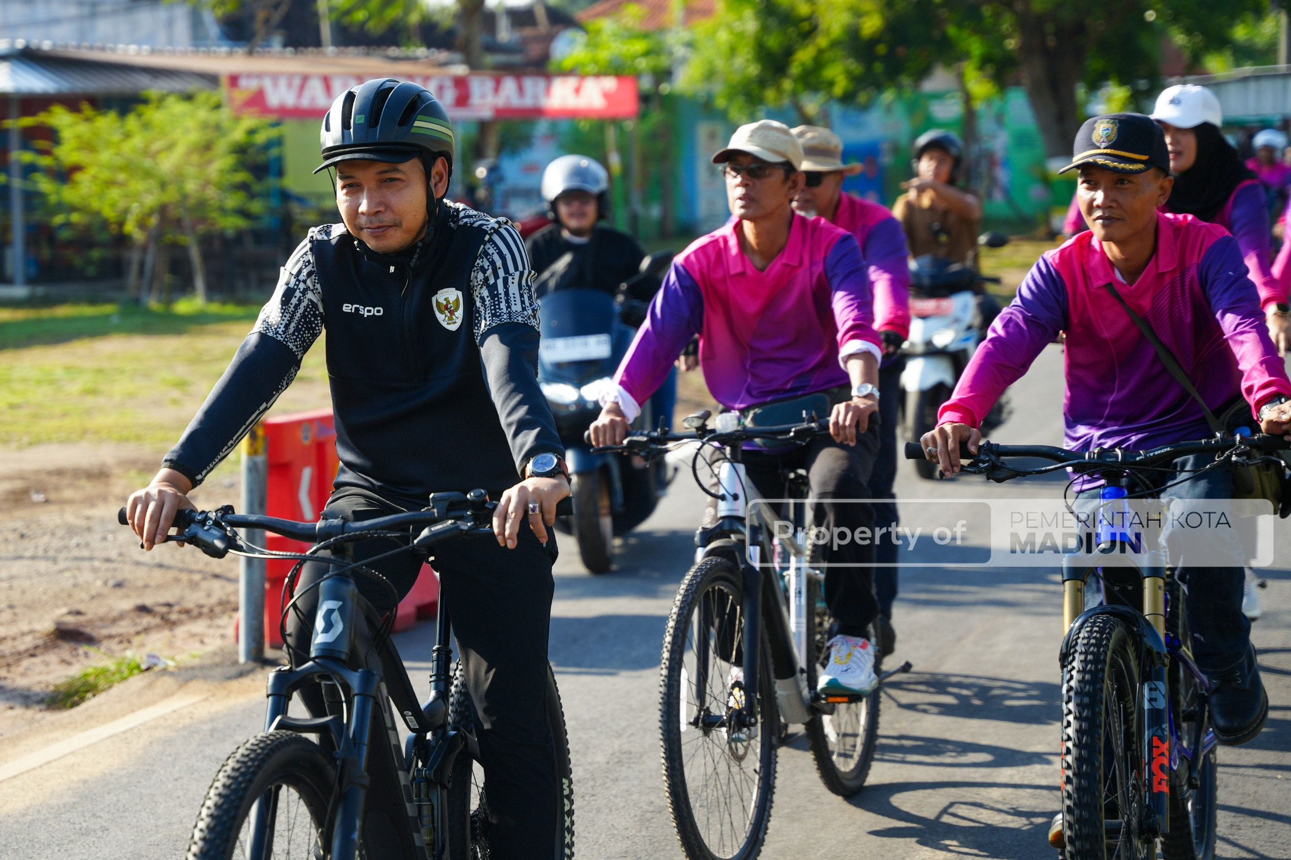 Mulai Turun Hujan, Wali Kota-Wawali Gowes Cek Saluran