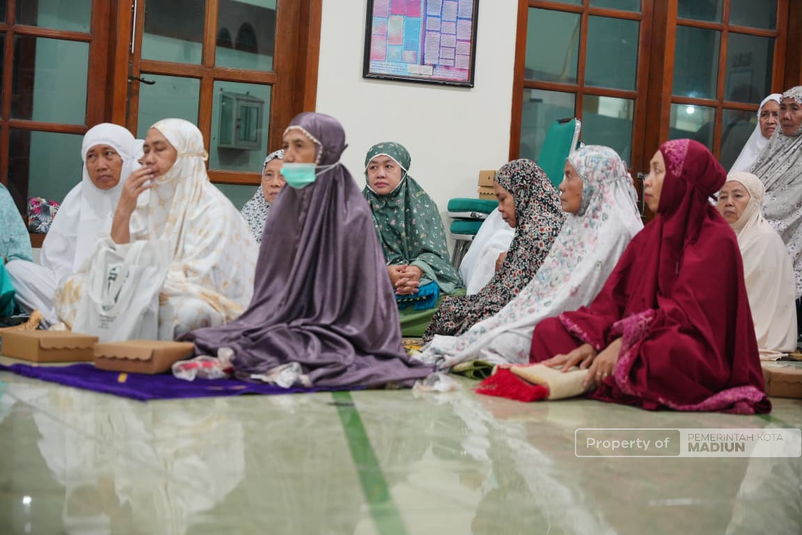 Safari Ramadan, Plt Wali Kota Madiun Kunjungi Masjid At-Taqwa