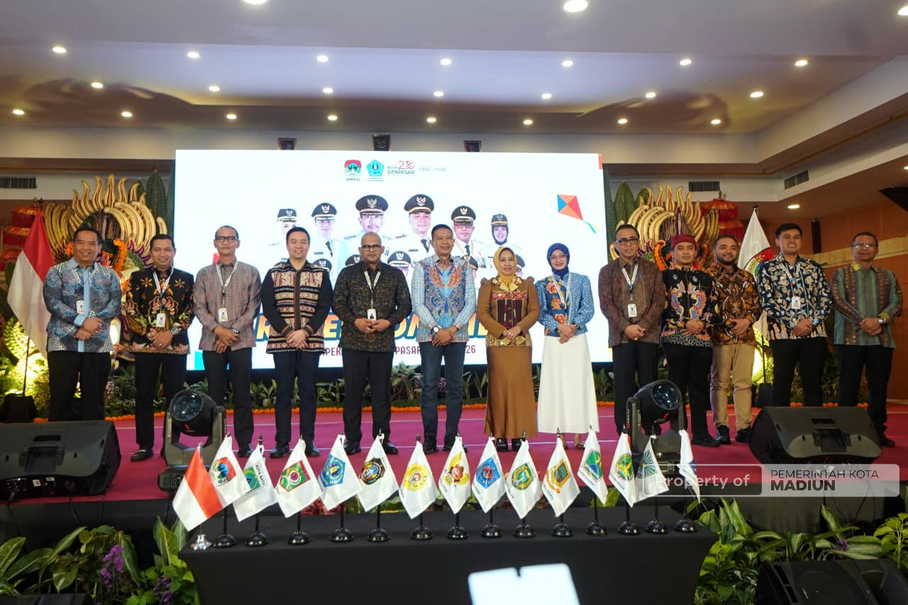 Bahas Isu Strategis Daerah di Raker Komwil IV APEKSI Ke-21, Plt Wali Kota Madiun Dorong Penguatan Sinergi Pusat dan Daerah