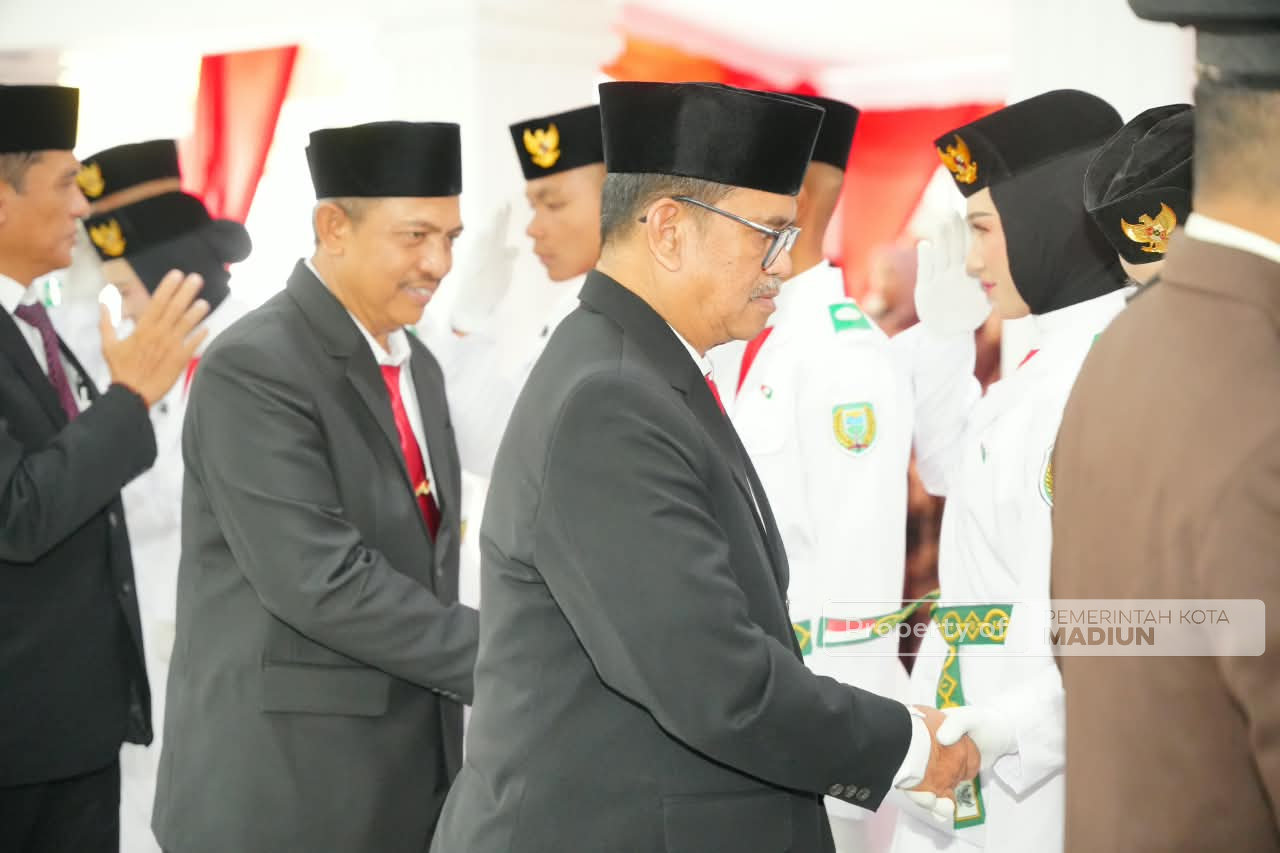 62 Paskibraka Kota Madiun Resmi Dikukuhkan, Plt Wali Kota Tekankan Tugas Mengawal Perjuangan Bangsa