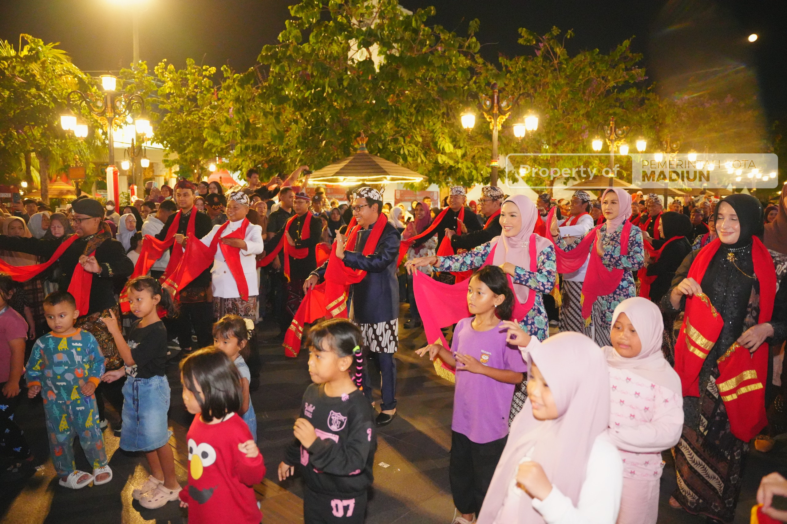 Madiun Menari Sukses Digelar, Plt Wali Kota: Kami Tidak Buat Acara, Kami Membangun Kebanggaan Warga