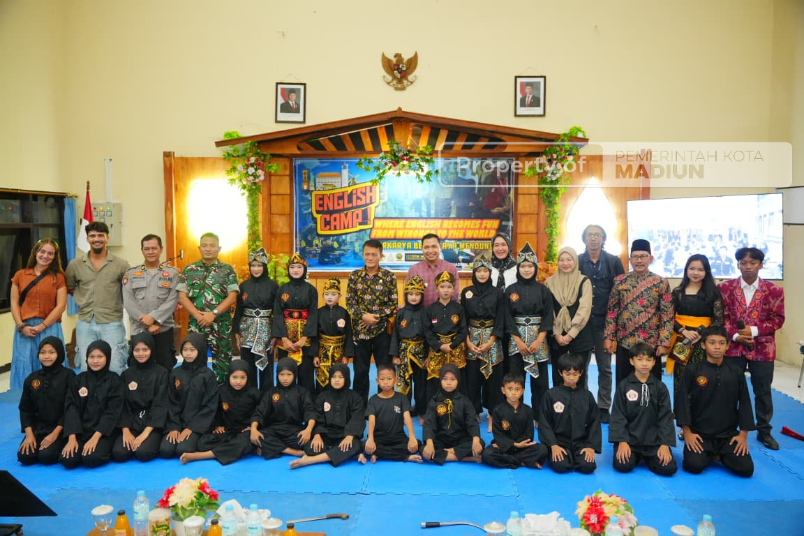 Buka English Camp Kampung Inggris Kelurahan Winongo, Wawali Apresiasi Pelaksana