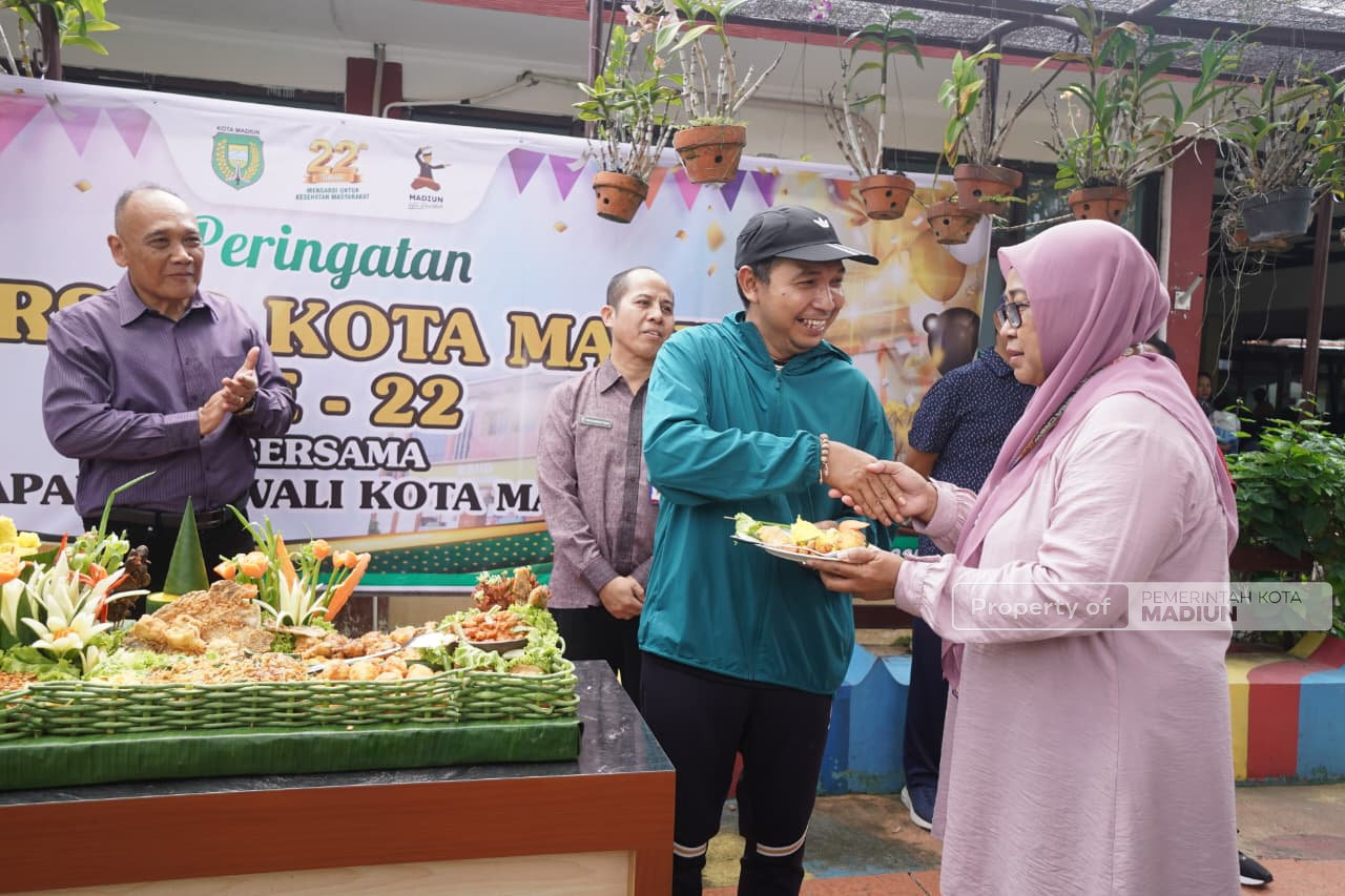 Peringati HUT ke-22 RSUD Kota Madiun, Plt Wali Kota Dorong Peningkatan Layanan dan Inovasi