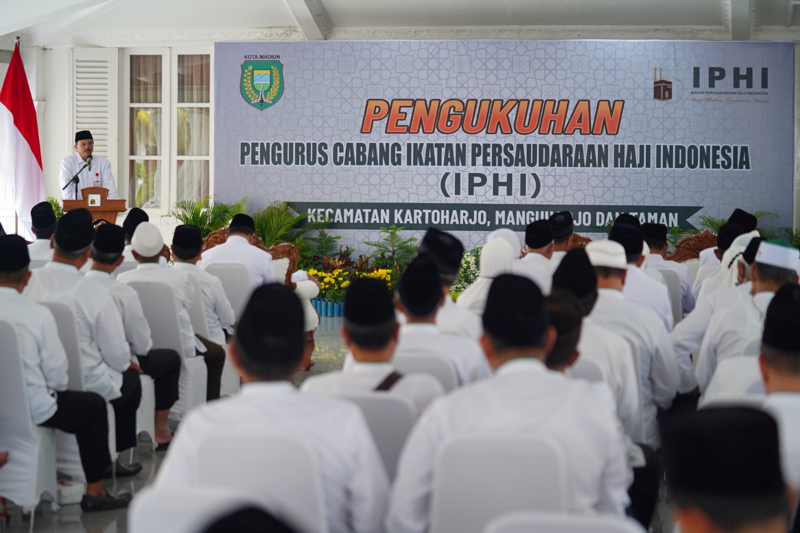 Kukuhkan Pengurus IPHI, Wali Kota Harap Kepengurusan Bisa Bawa Kemajuan Untuk Kota