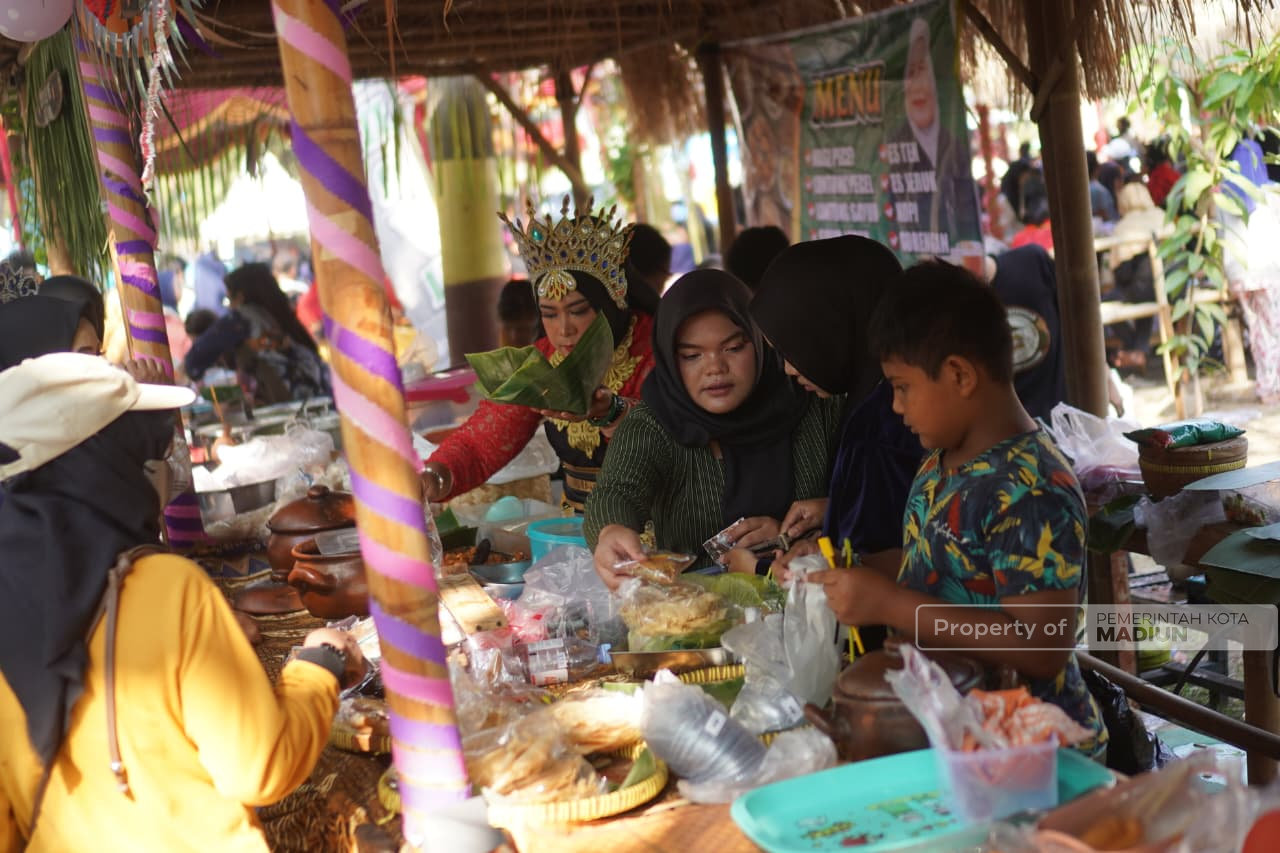 Pasar Kawak Gedongan Jadi Ruang Budaya, Plt. Wali Kota Dorong Kelurahan Gali Potensi Lokal