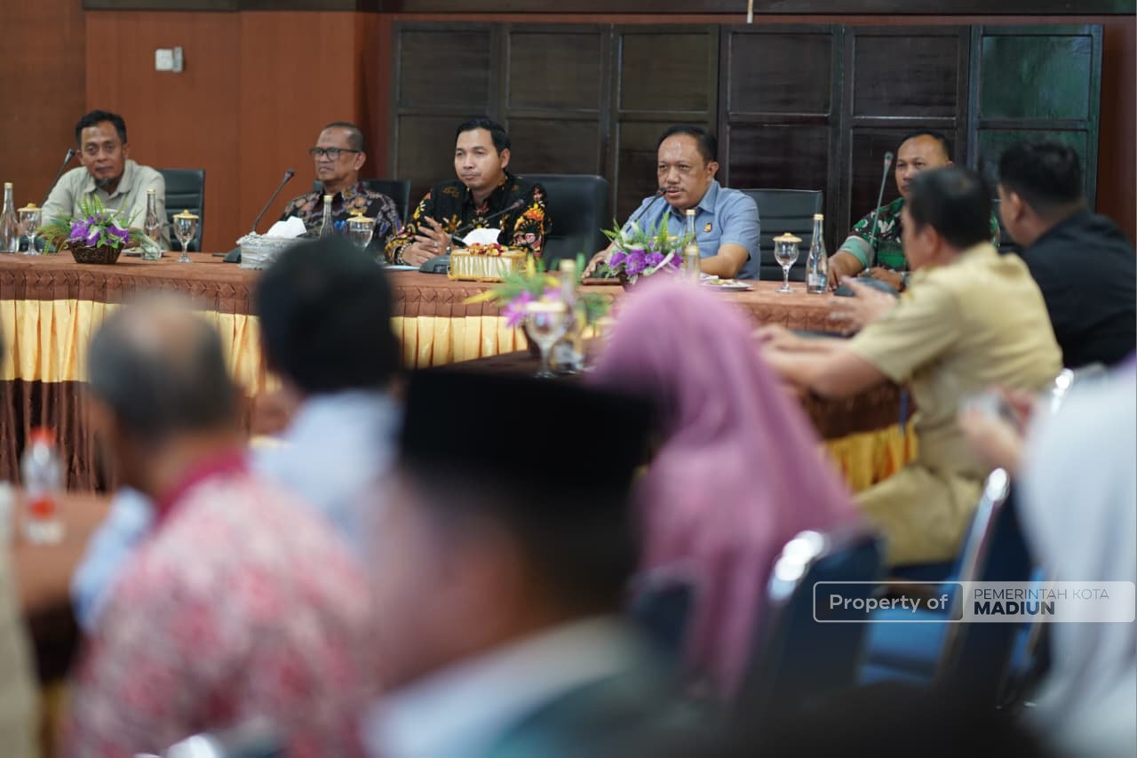 Hadiri Pembinaan Ormas, Plt Wali Kota Ajak Kolaborasi Wujudkan Pembangunan Kota Madiun