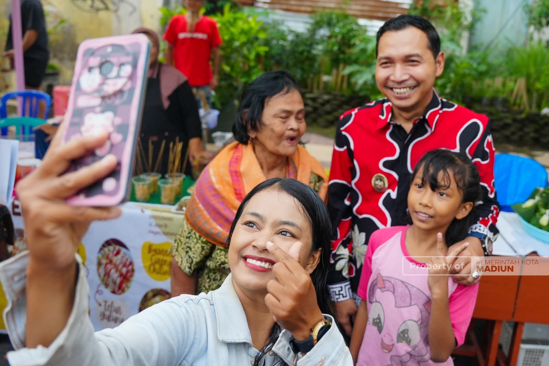 Bazar Imlek Barito Resmi Dibuka, Plt Wali Kota Madiun Dorong Kawasan Pecinan Jadi Destinasi Wisata Kuliner