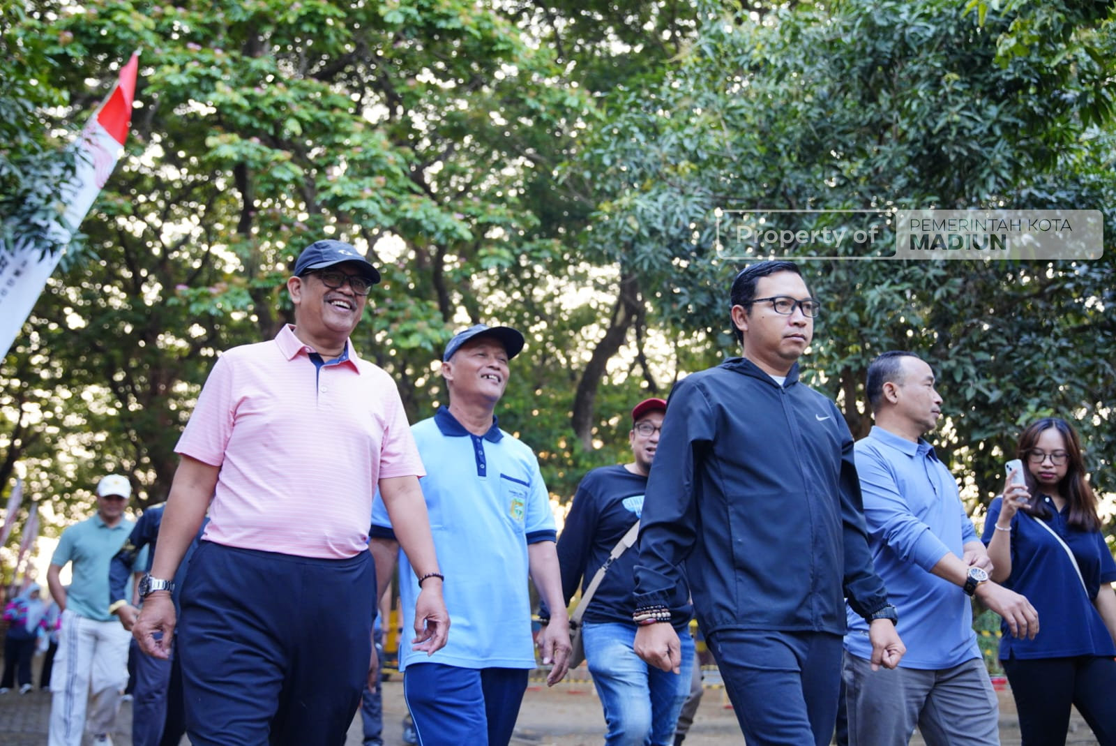 Plt Wali Kota Madiun Perkuat Sinergi BUMD Lewat Jalan Santai HUT ke-81 RI