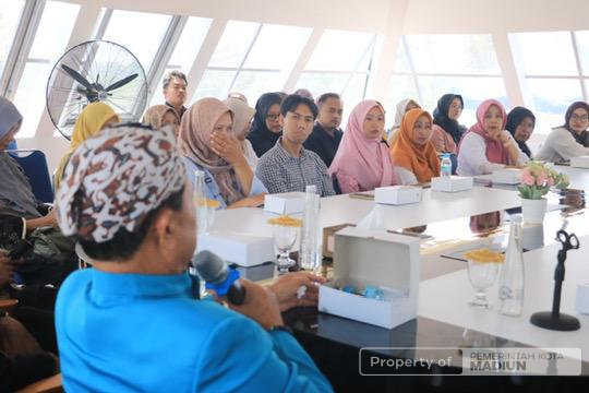 Pemkot Madiun Evaluasi Kinerja Penyedia Jasa Konstruksi dan Catering, Tegaskan Transparansi dan Pengelolaan Sampah
