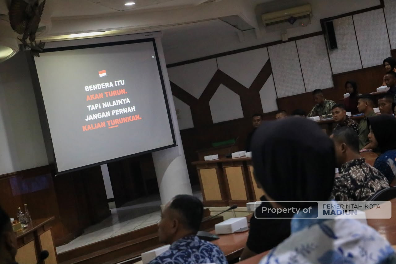 Bekali Materi Calon Paskibraka, Plt Wali Kota Harap Paskibraka Tetap Berkontribusi Usai Tugas Upacara