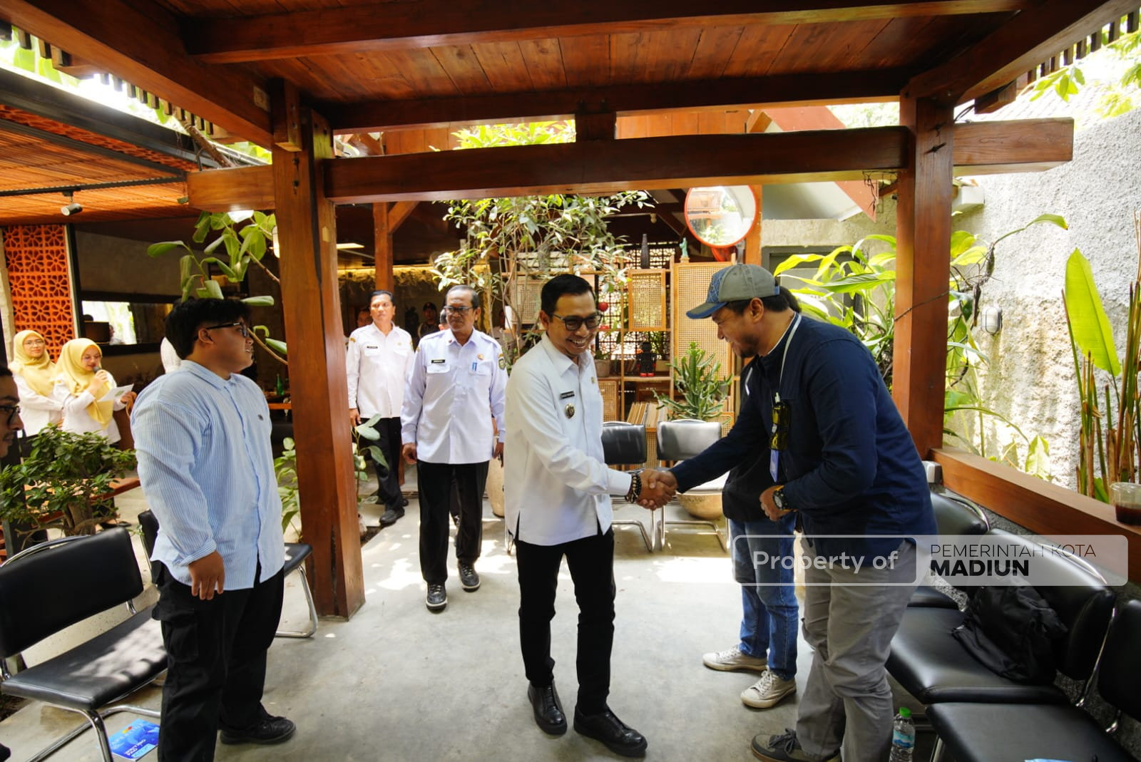 Tinjau Pelatihan Barista Tingkat Lanjut, Plt Wali Kota Harap Ada Forum Barista dan Ekosistem Kopi di Kota Madiun ke Depan