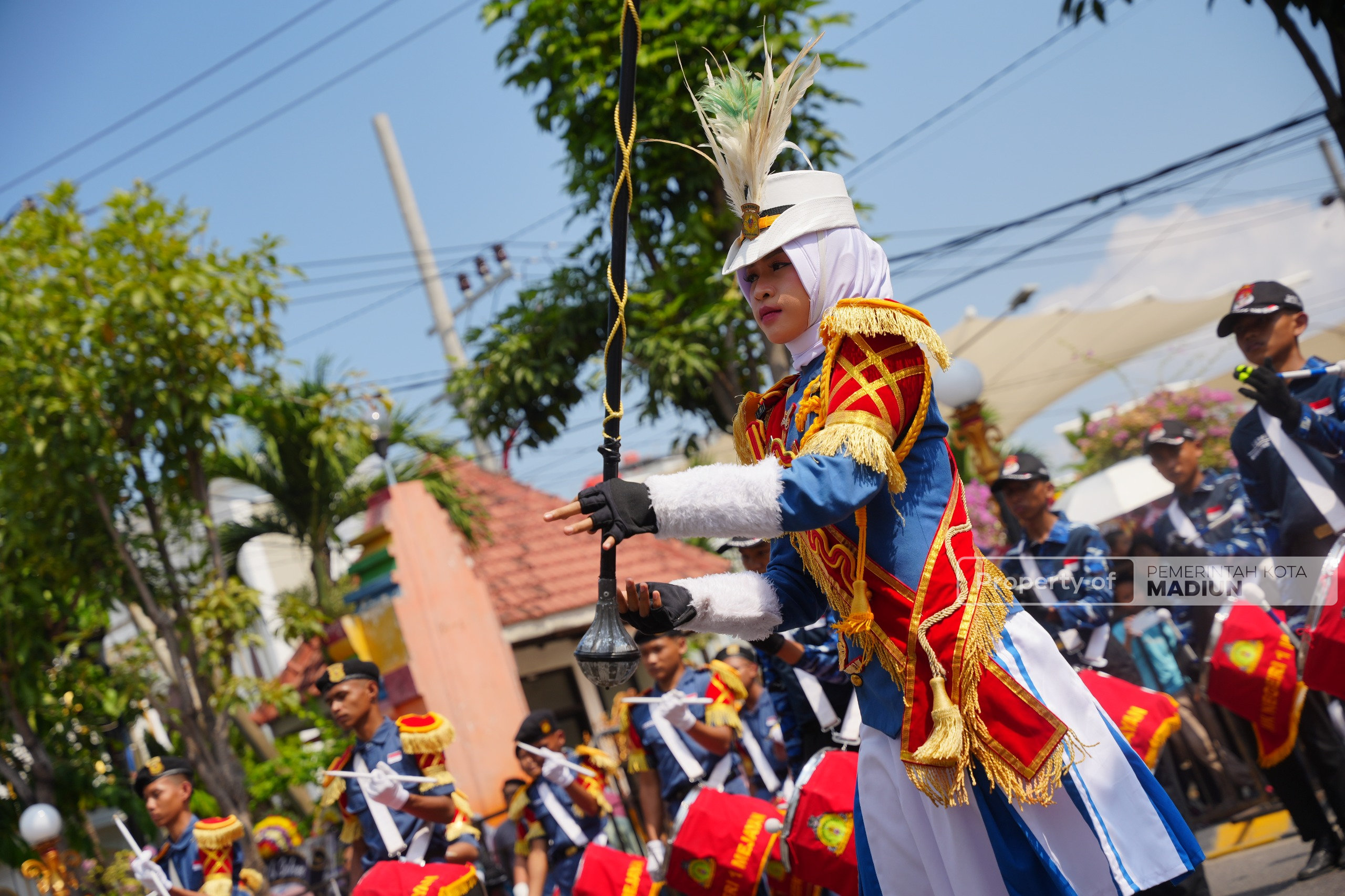 Parade Military Drumband Semarakkan HUT ke-108 Kota Madiun, Plt Wali Kota Harap Ekonomi Lokal Kian Bergeliat