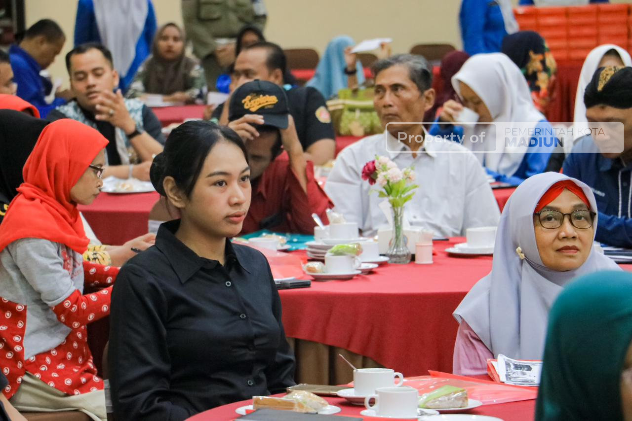 Hadiri Musbang Para Mantan 2027, Wali Kota Madiun Dorong Penguatan Data dan Perlindungan Masyarakat