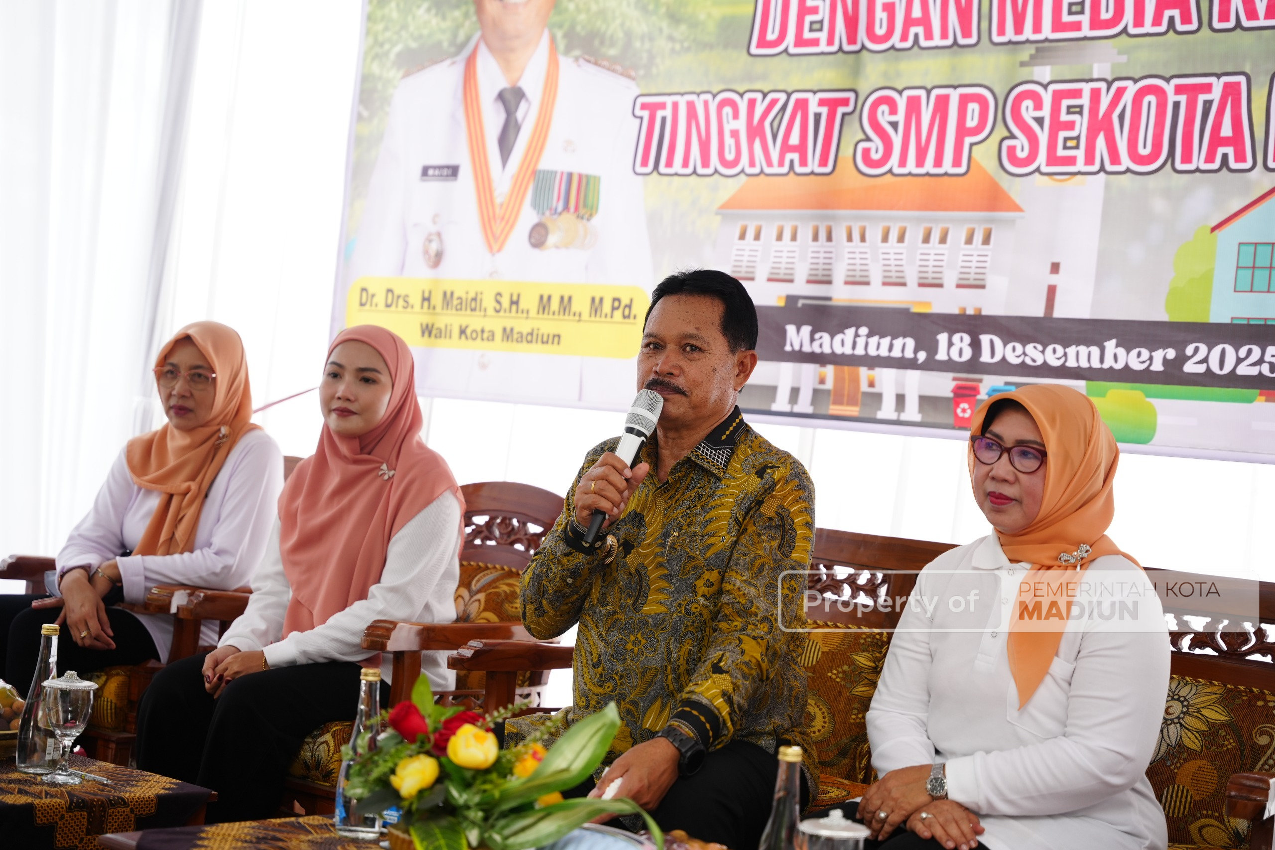 RTH Kota Madiun Jadi Wadah Kreativitas Pelajar, Wali Kota Dorong Seni Anak untuk Pelestarian Lingkungan