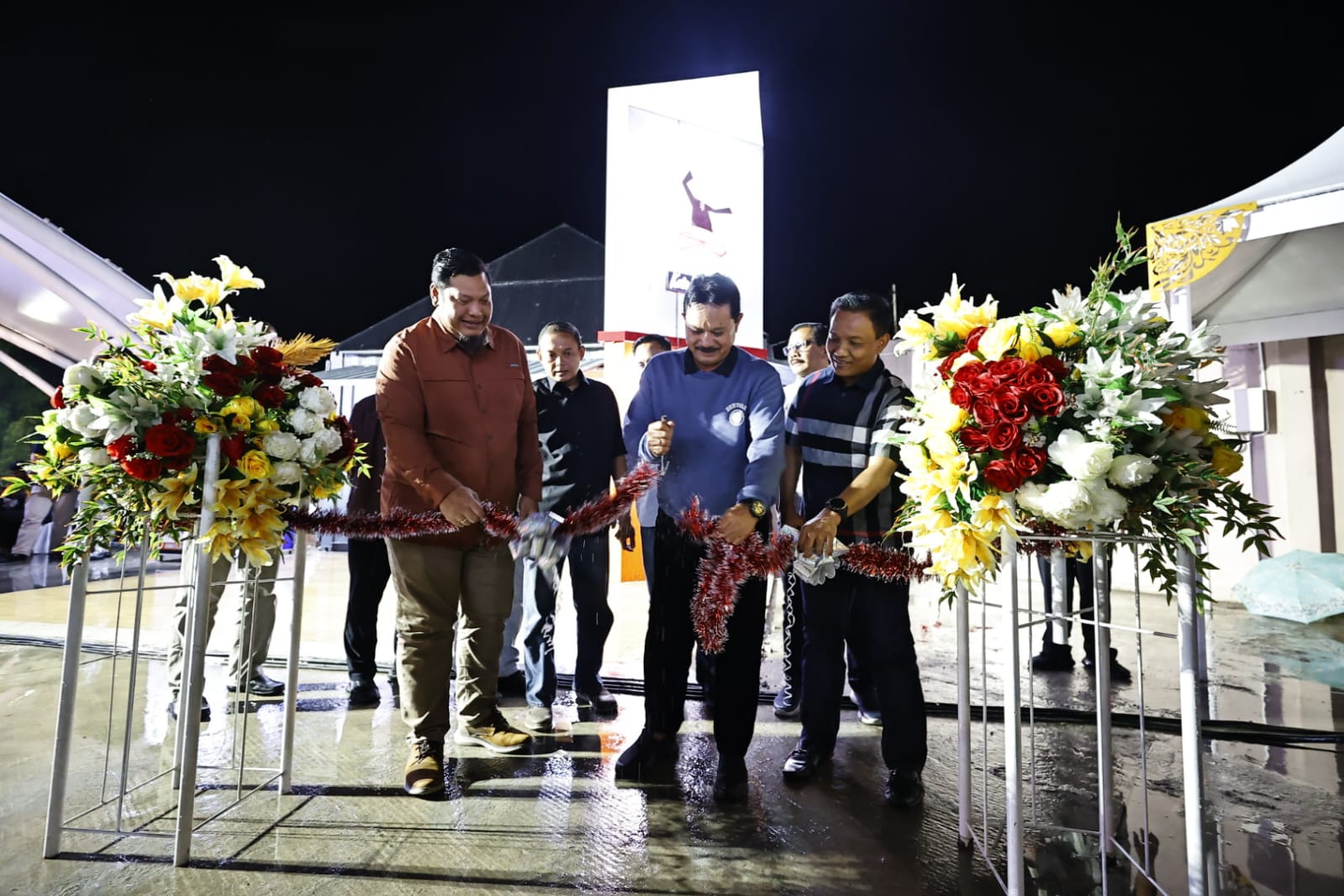 Buka Festival Pencak Silat dan Resmikan Warung NKRI, Wali Kota: Warung NKRI Simbol Keberagaman Dalam Kerukunan