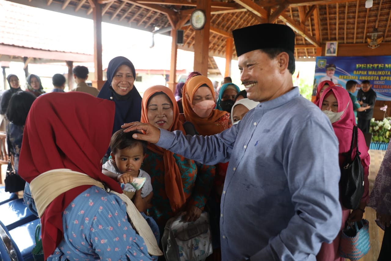Hadiri Pertemuan Dengan DPRD Bersama Warga, Wali Kota Beberkan Upaya Peningkatan Pendidikan