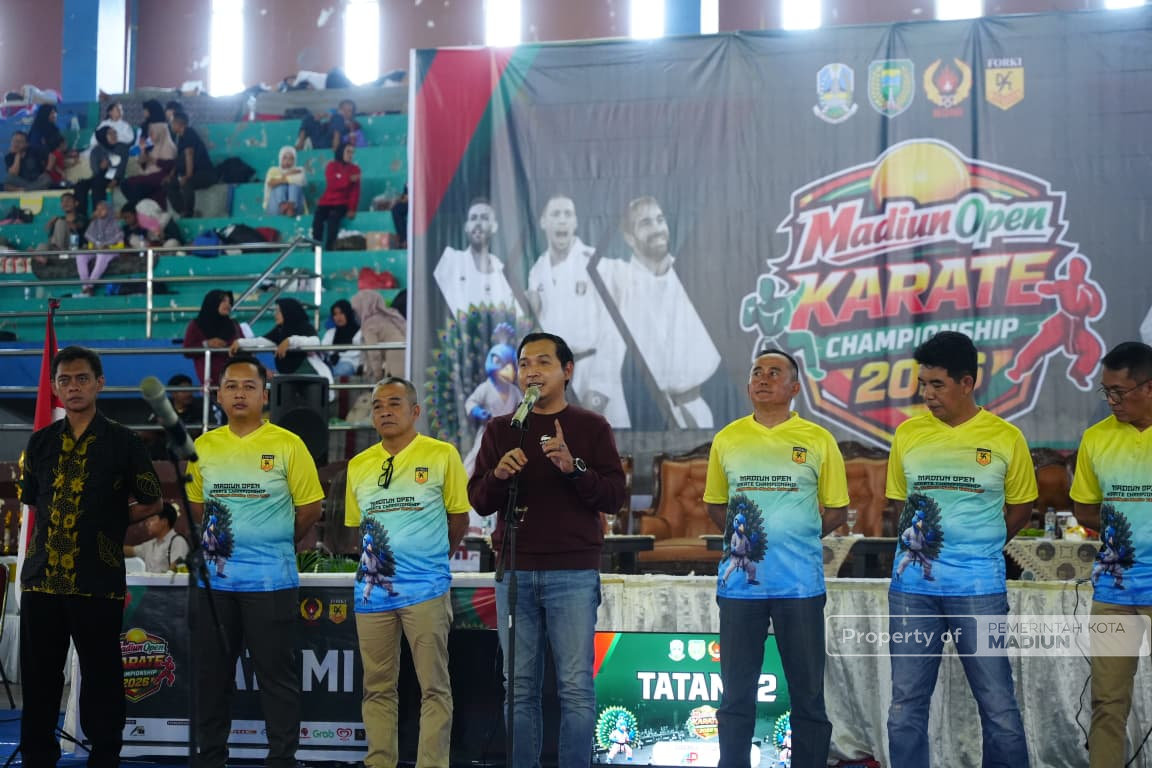 Buka Madiun Open Karate Championship 2026, Plt Wali Kota Berharap Turnamen Cetak Atlet Berprestasi