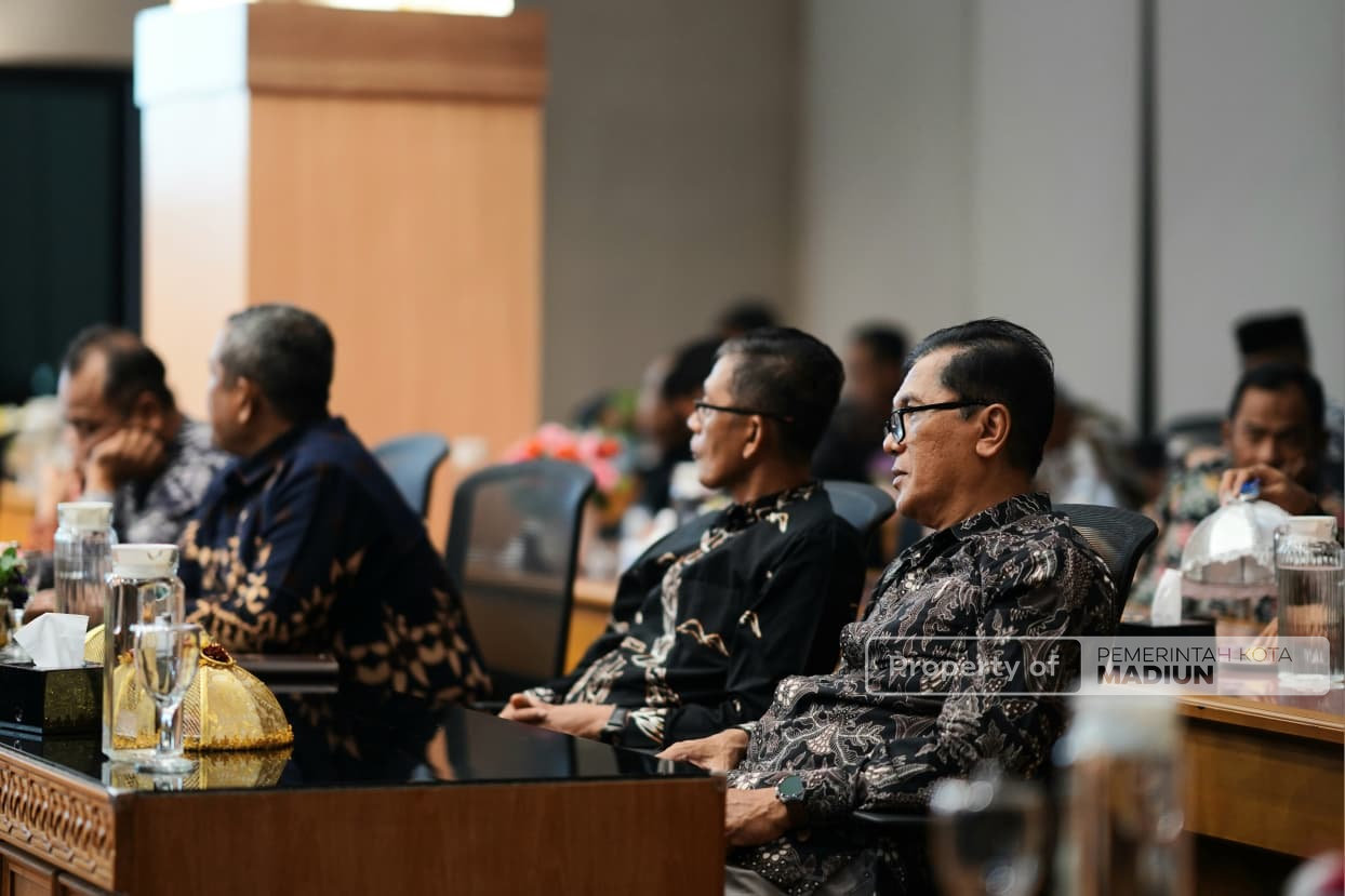 Delapan Fraksi DPRD Setujui Raperda Perubahan APBD 2026, Plt Wali Kota Pastikan Catatan Jadi Perhatian