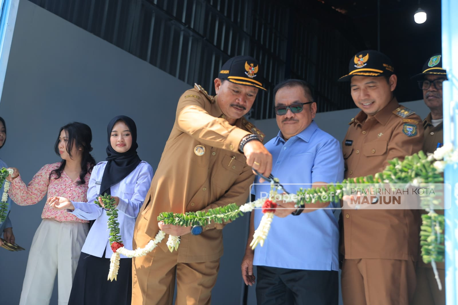 Wali Kota Dr. Maidi Resmikan Dua SPPG Lagi, Sisanya Ditarget Selesai Akhir Oktober Nanti