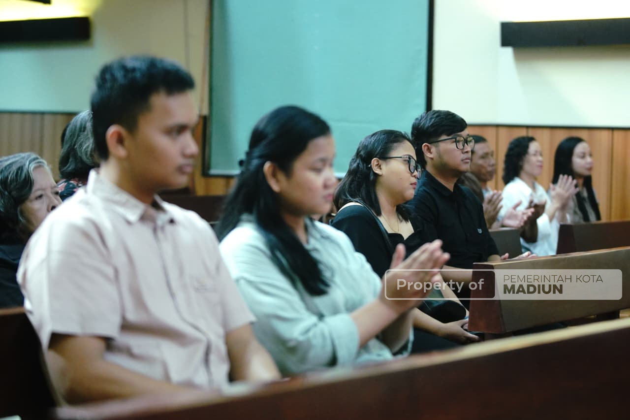 Pelantikan Pengurus PGPI Kota Madiun, Wawali Serukan Perdamaian Antarumat Beragama