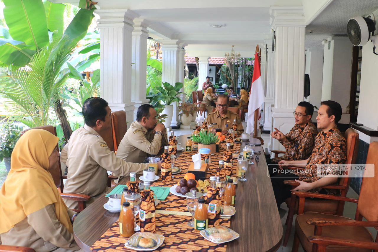Terima Audiensi BKKBN Jatim, Sekda Kota Madiun Perkuat Sinergi Penanganan Stunting Melalui Program MBG 3B