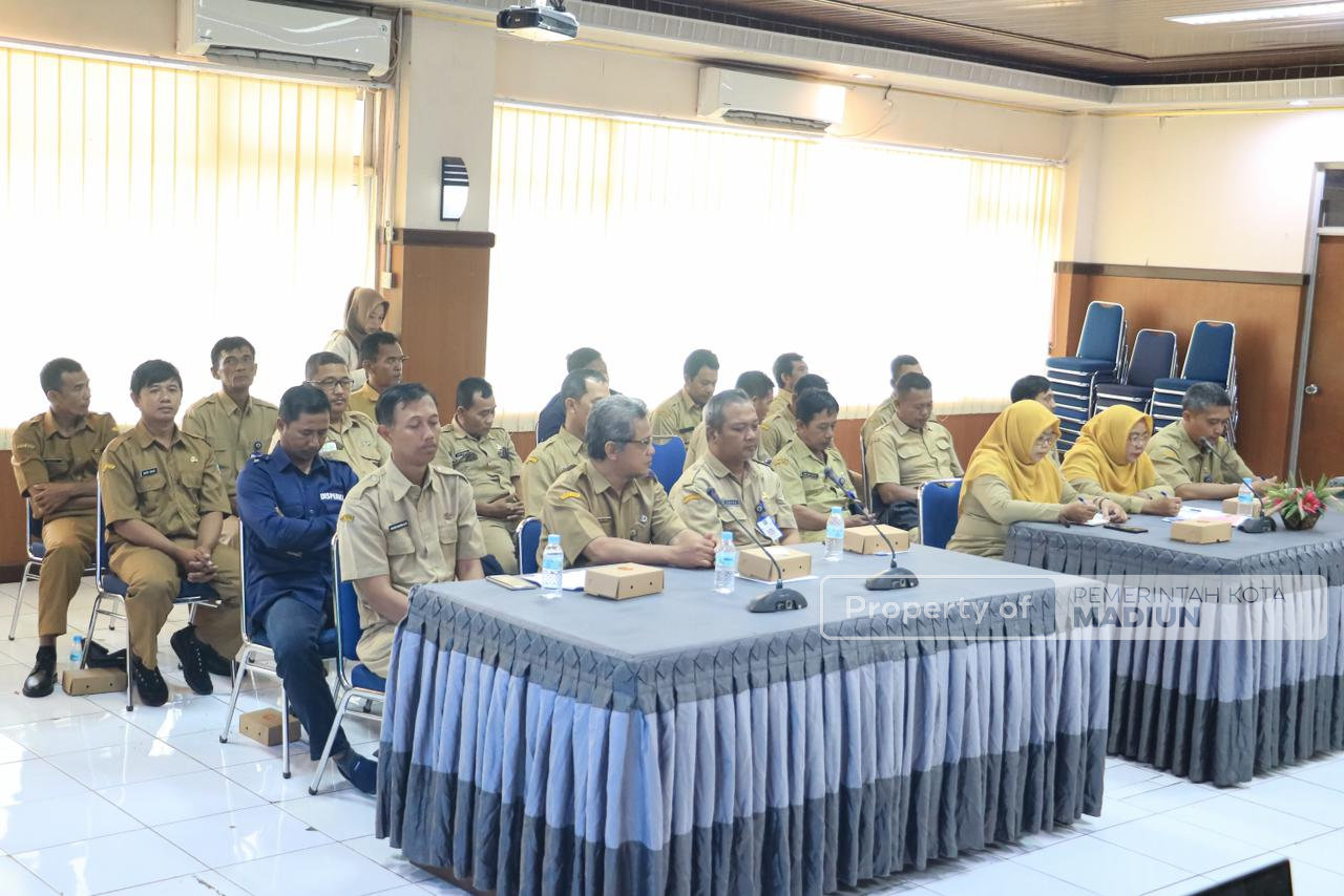 Wali Kota Madiun Pimpin Evaluasi Kinerja Dinas Perkim, Tegaskan Perkim-LH Casing Wajah Kota