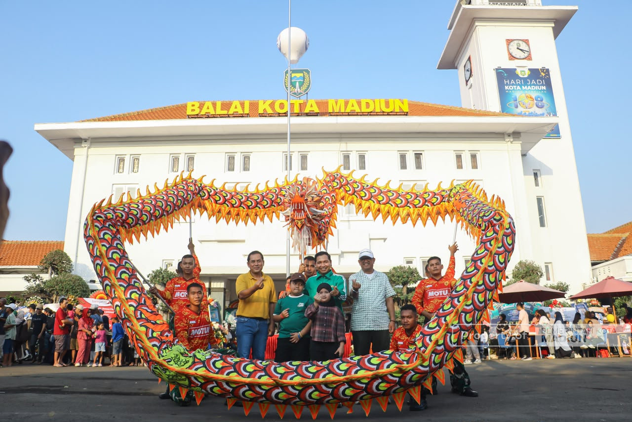 Plt Wali Kota Madiun Buka Pesona Barongsai Nusantara, Tegaskan Komitmen Jaga Keberagaman Budaya