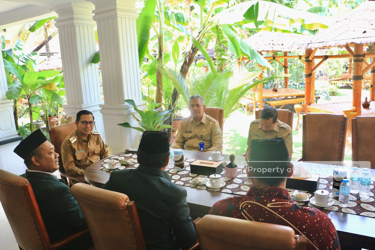 Terima Audiensi Persinas ASAD, Plt Wali Kota Sampaikan Apresiasi Atas Kontribusi Perguruan Pencak Silat