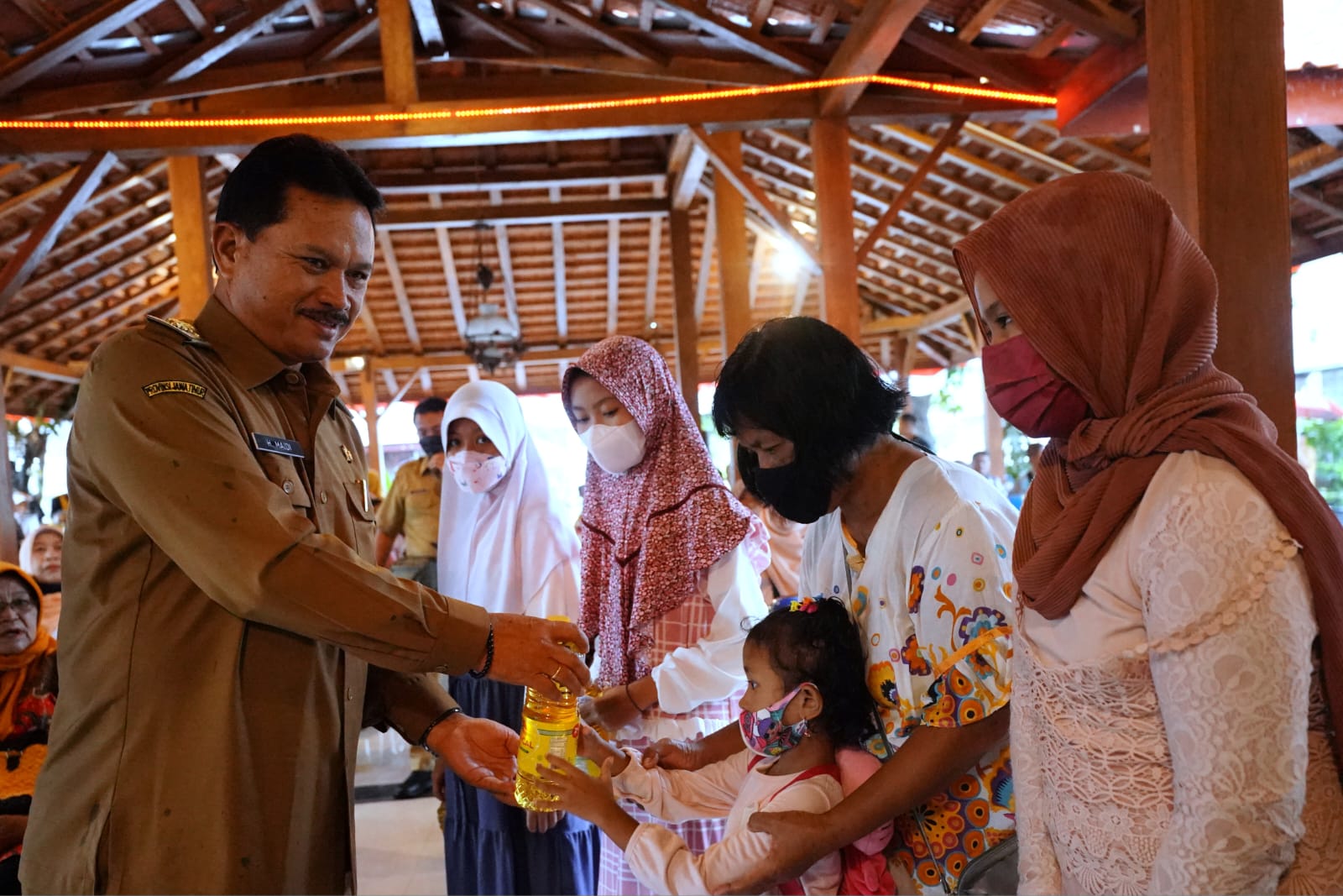 Sambang Warga di Dua Kelurahan, Wali Kota Pesan Jaga Kesehatan Selama Bulan Ramadan