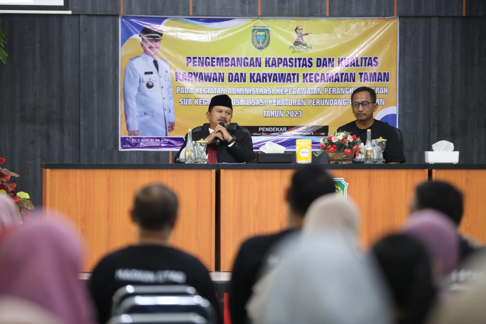 Beri Pembekalan Kapasitas SDM Kecamatan Taman, Wali Kota Pesan Tingkatkan Kerjasama Antar Teman
