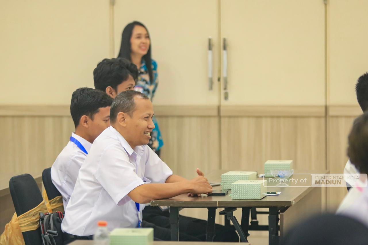 Tekan Angka Pengangguran, Plt Wali Kota Dorong Peserta Pelatihan Vokasi Siap Kerja dan Berwirausaha
