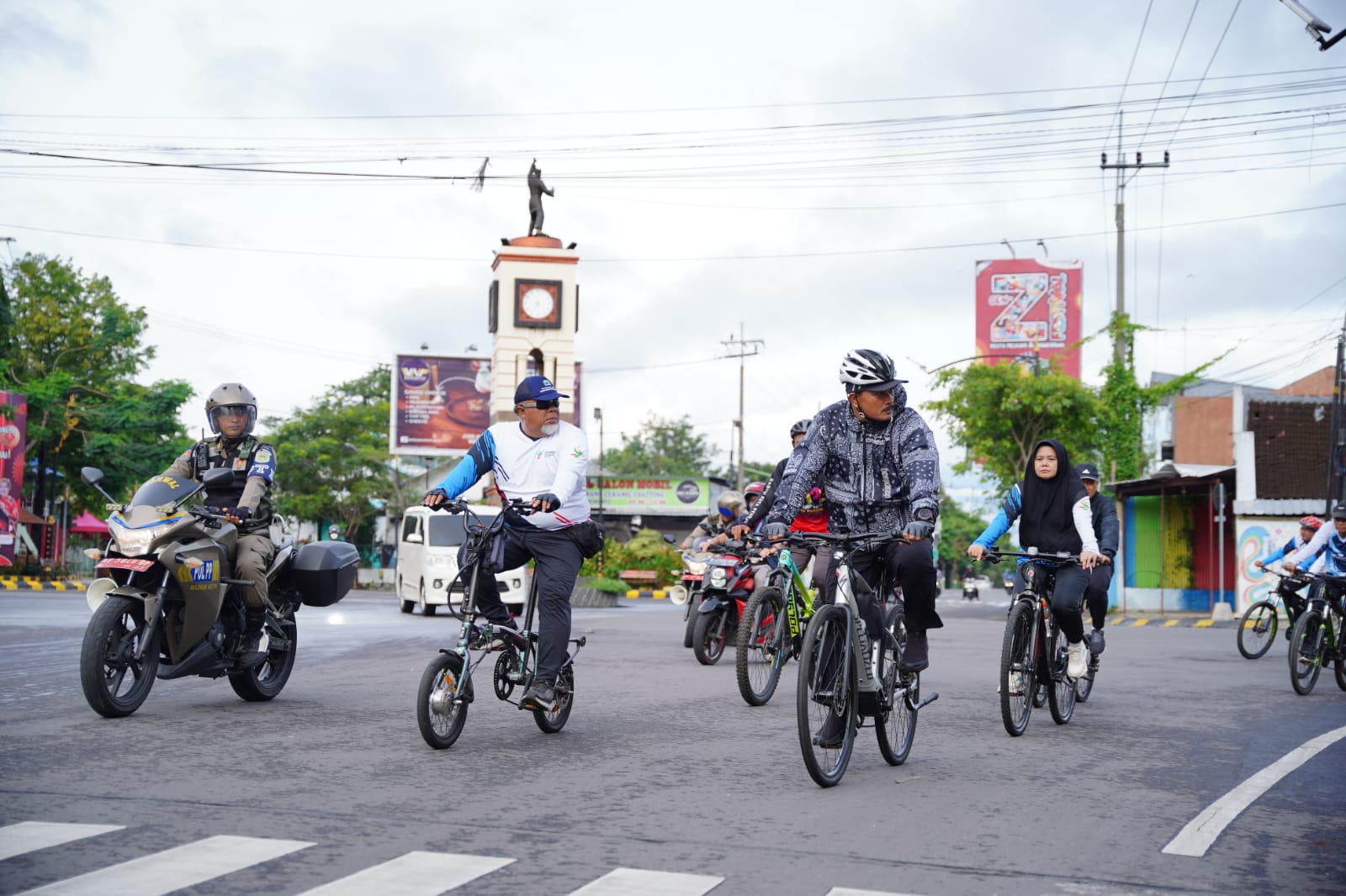 Gowes di Tiga Kelurahan, Wali Kota Pastikan Usulan Tepat Sasaran