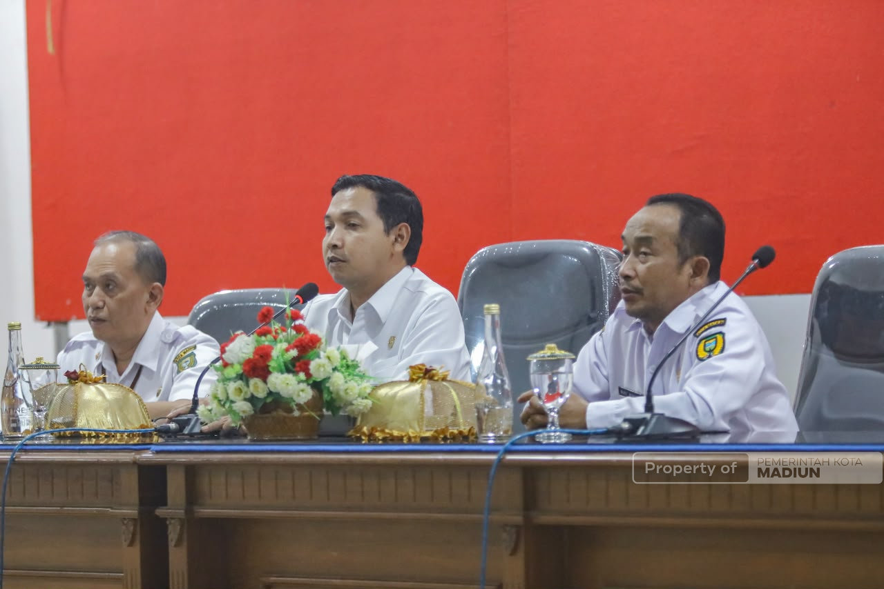 Buka Pelatihan Bahasa Inggris Bagi Aparatur, Plt Wali Kota Ingin ke Depan Juga Bahasa Mandarin