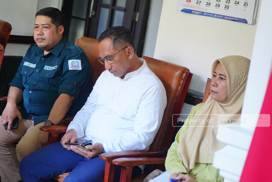 Hadiri Audiensi FKLPMK, Plt Wali Kota Madiun Pastikan Peran LPMK Diperkuat