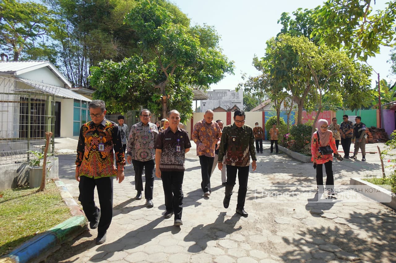 Tinjau Layanan ILA di RSUD Sogaten, Plt Wali Kota Pastikan Persalinan Normal Tanpa Nyeri Segera Diluncurkan