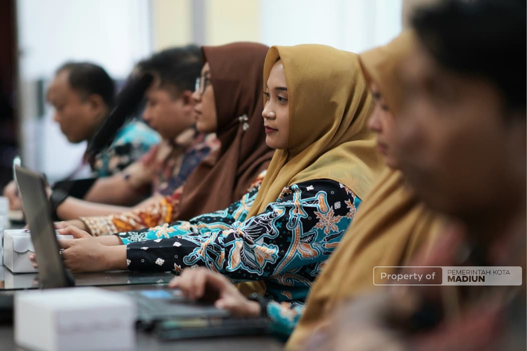 Hadiri Pembinaan Pegawai, Plt Wali Kota: Bapperida Harus Jadi Motor Perubahan Kota Madiun