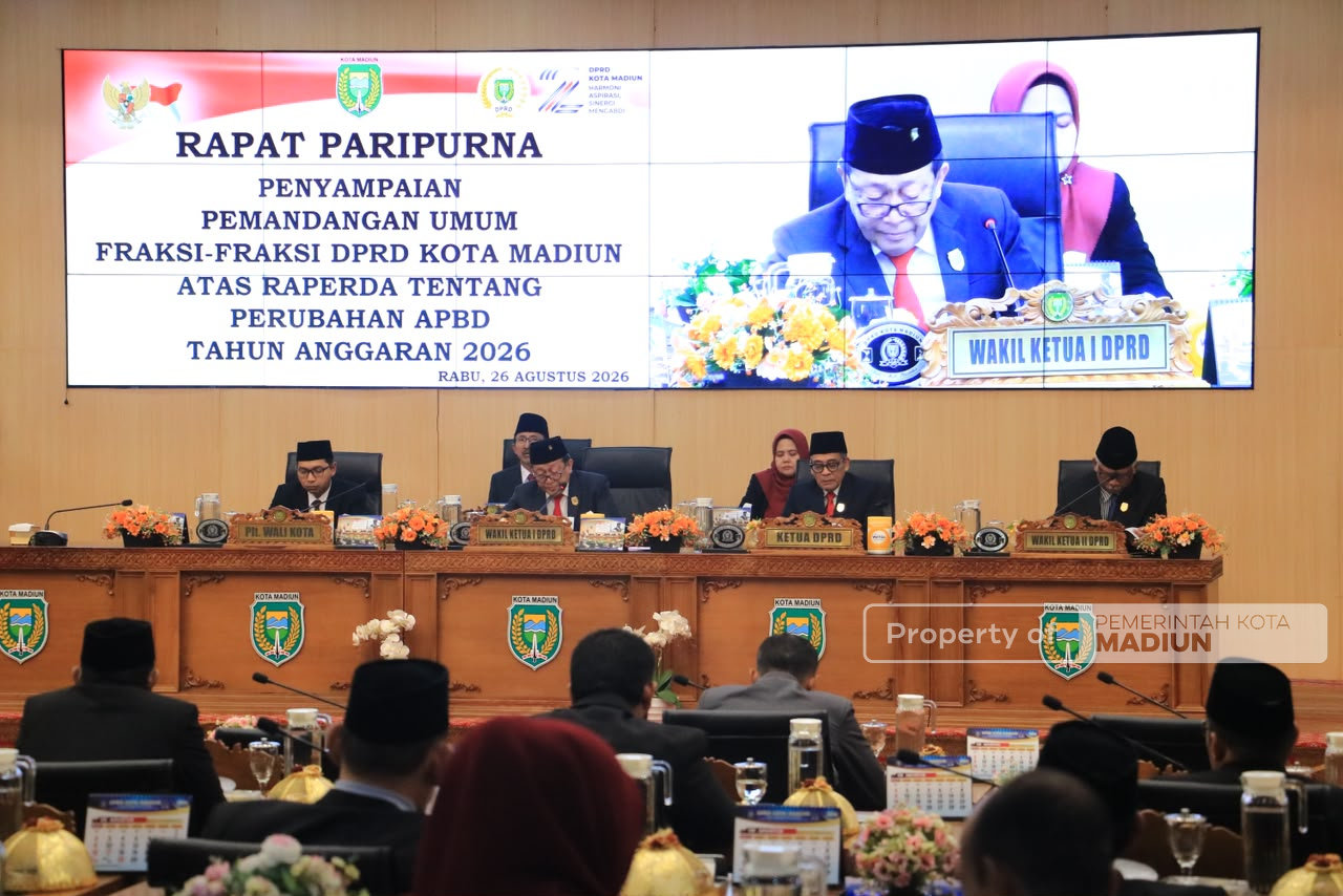 Plt Wali Kota Hadiri Rapat Paripurna DPRD, Delapan Fraksi Sampaikan Pemandangan Umum Perubahan APBD 2026