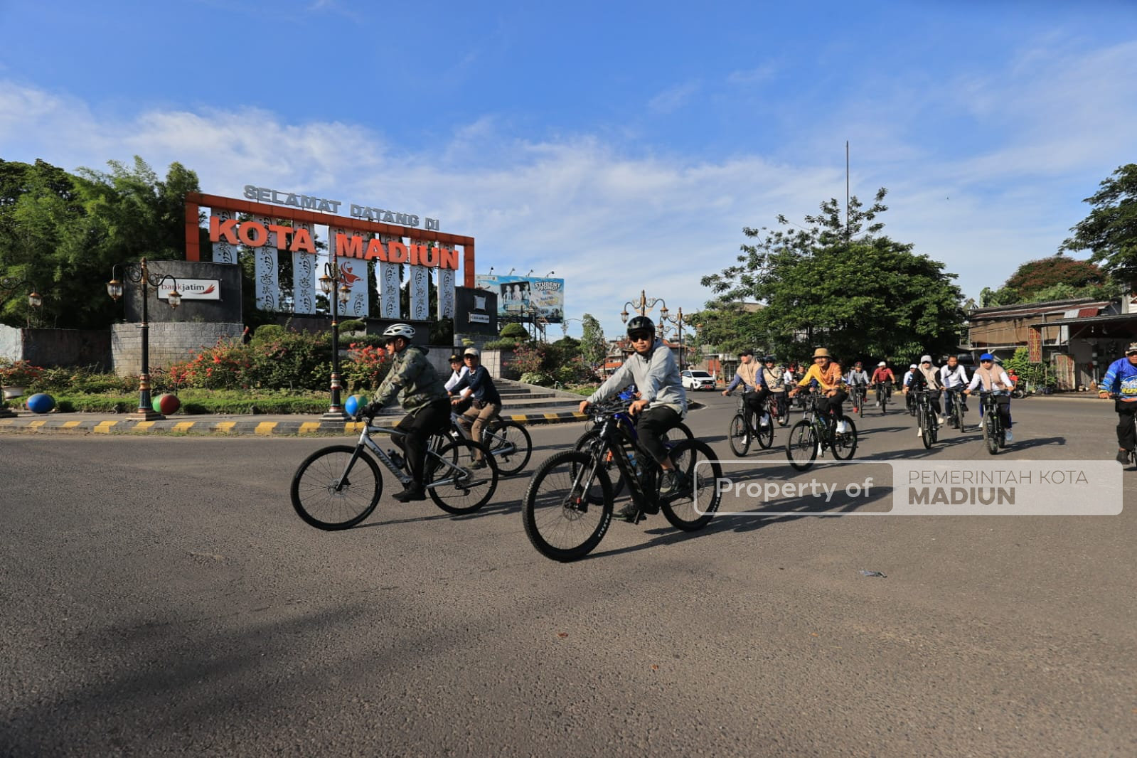 Gowes Cek Fasum, Wali Kota Madiun Berencana Sempurnakan Taman Hutan Kota