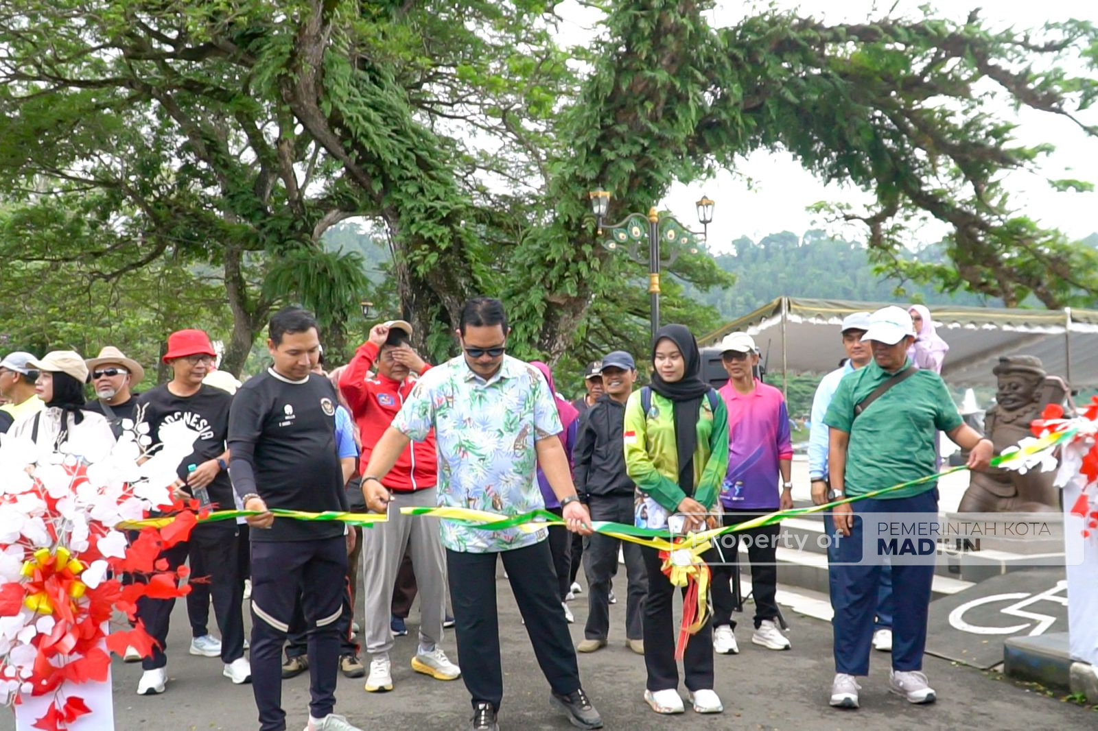 Perkuat Kualitas Pelayanan Publik, Wali Kota Gelar Pembinaan bagi Aparatur dan Pekerja Lapangan
