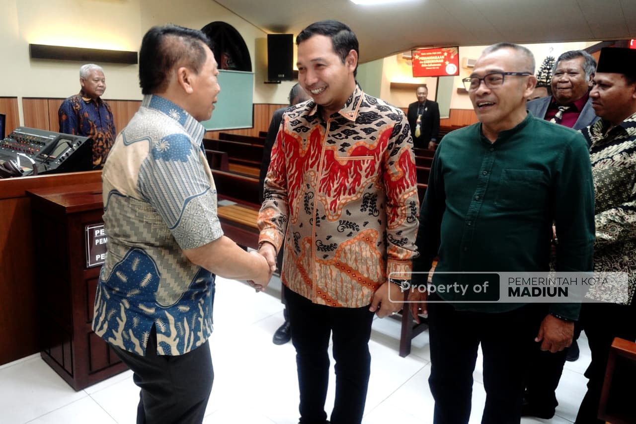 Pelantikan Pengurus PGPI Kota Madiun, Wawali Serukan Perdamaian Antarumat Beragama